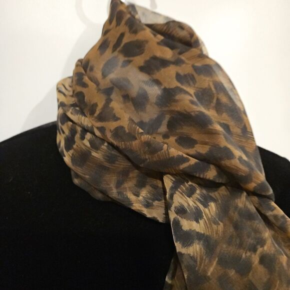 Animal Print Scarf - Picture 3 of 5
